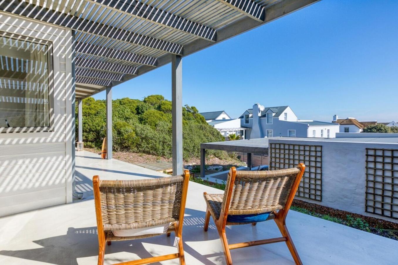 Oystercatcher House * Cape Town